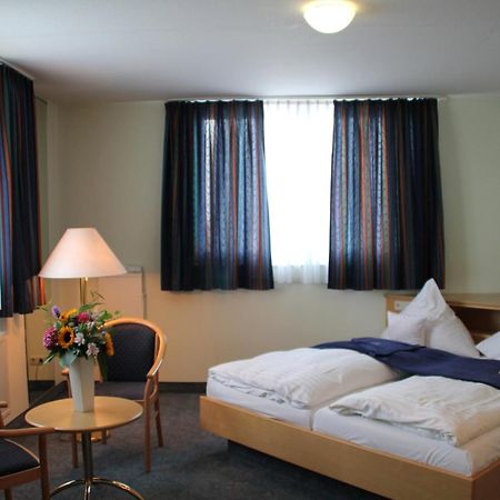 Trip Inn Hotel Zum Riesen Hanau Exterior foto