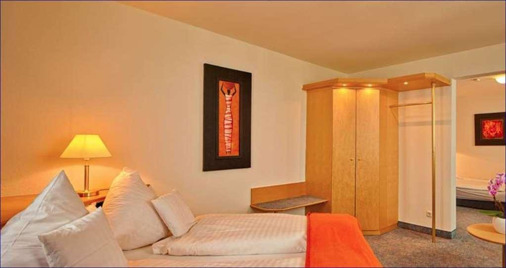Trip Inn Hotel Zum Riesen Hanau Quarto foto